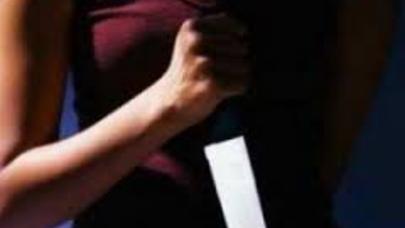 Ərini qısqandığı üçün qonşunu bıçaqladı - Şəmkirdə